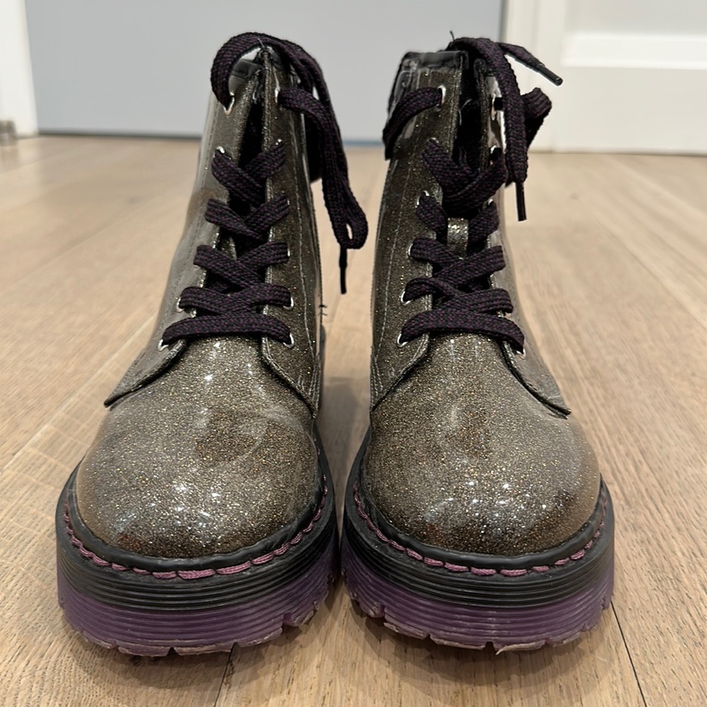 Steve Madden Girls boots